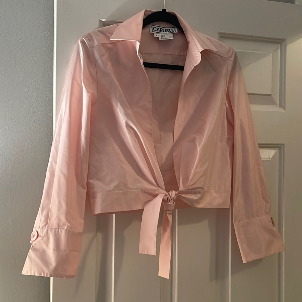Carlisle Light Pink Tie-Front Cropped Blouse